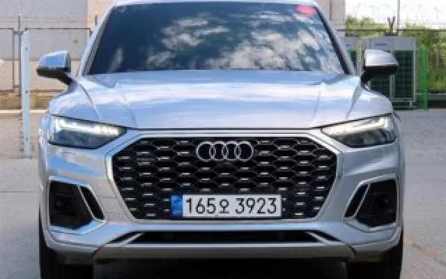 수원중고차직거래사이트 Q5 (FY) 45 TFSI 콰트로 프리미엄 스포트백 매물 사진 16 - 2022/06 76,314km