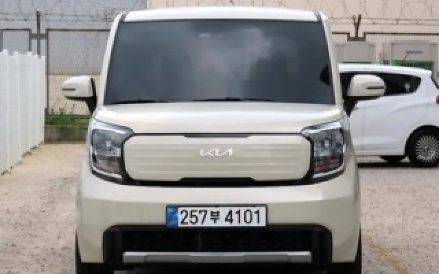 수원중고차직거래사이트 더 뉴 기아 레이 시그니처 매물 사진 20 - 2024/12 27,459km